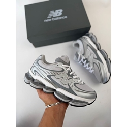 Zapatillas New Balance 2000 - Imagen 1