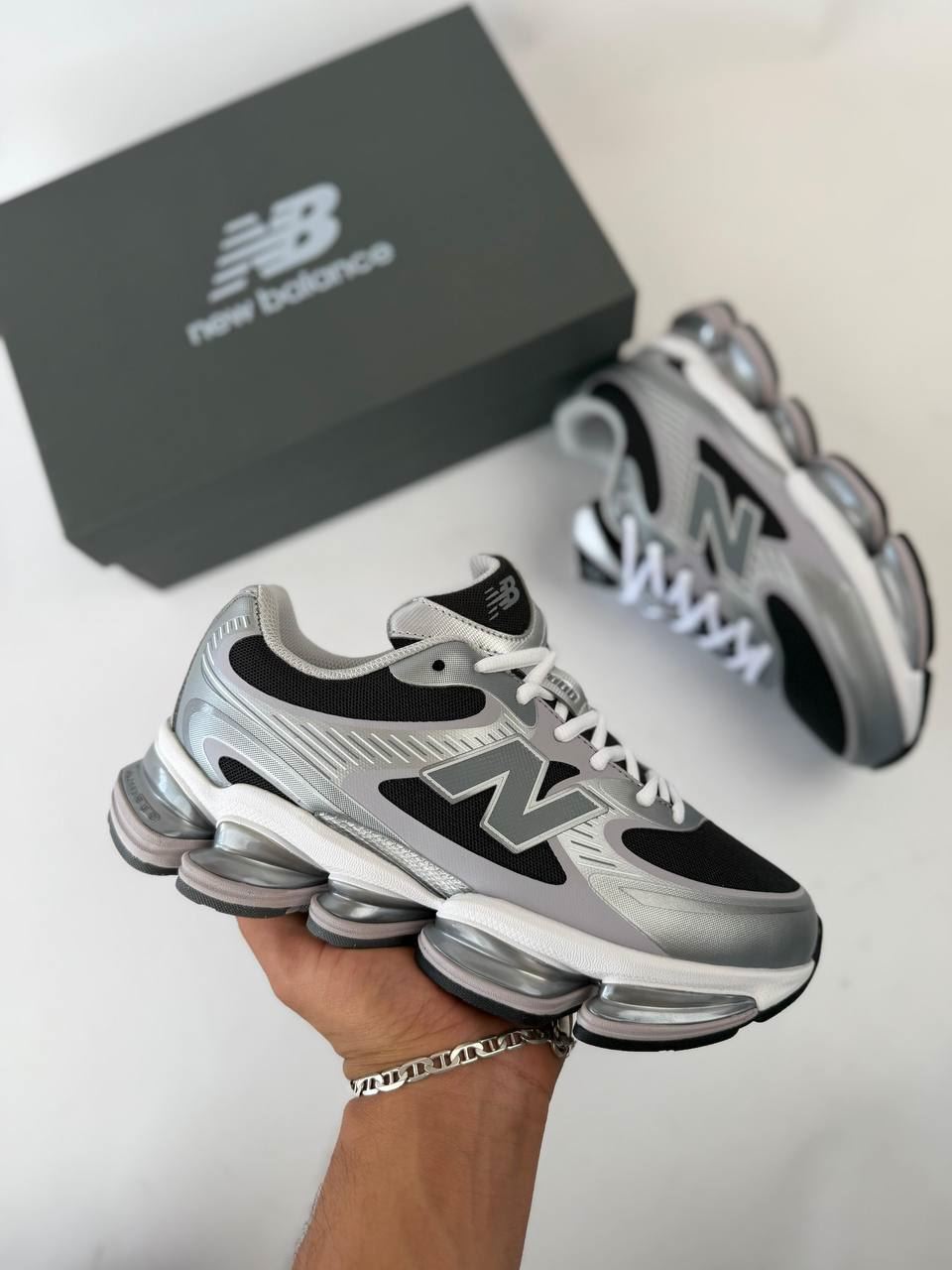Zapatillas New Balance 2000 - Imagen 2