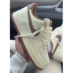 Zapatillas Nike Air force 1 07 LV8 - Imagen 1