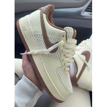 Zapatillas Nike Air force 1 07 LV8 - Imagen 1