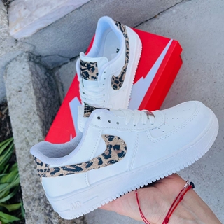 Zapatillas Nike Air force 1 leopardo niña - Imagen 1
