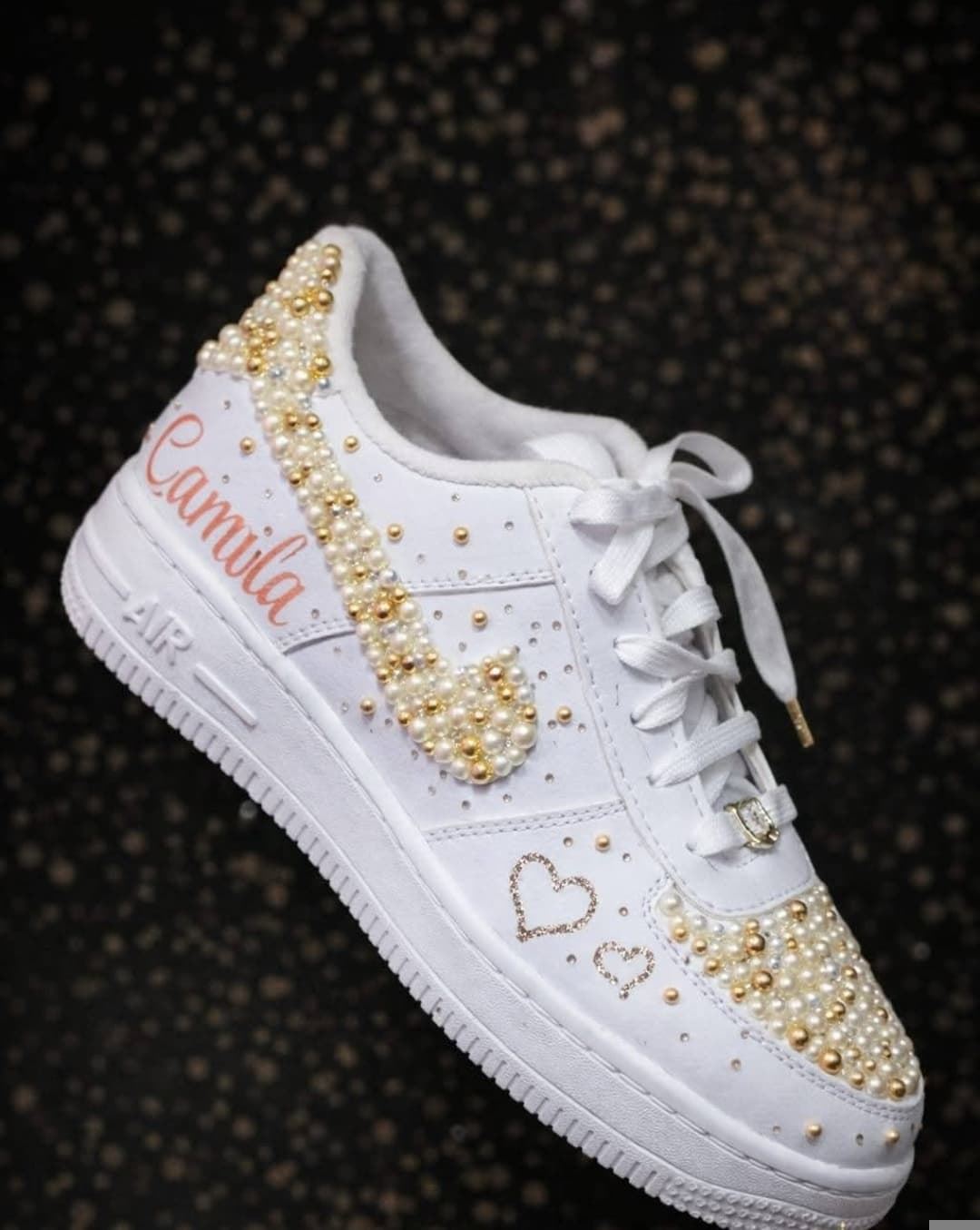 Zapatillas Nike Air force con perlas y corazones - Imagen 1
