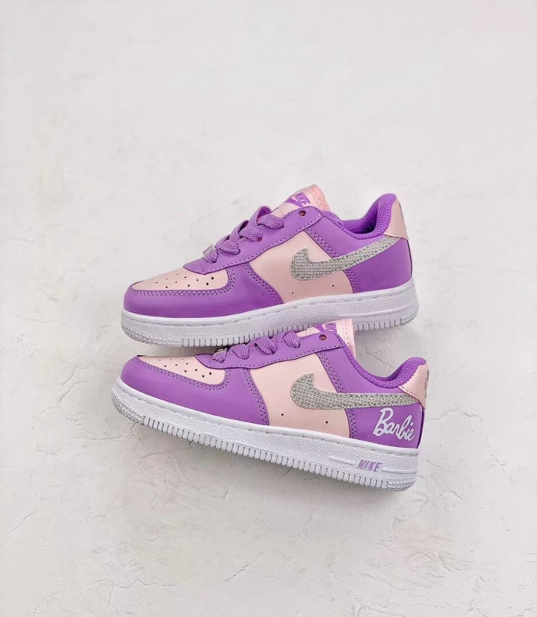Zapatillas Nike Air force one Barbie - Imagen 1