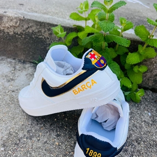 Zapatillas Nike Air force one Barcelona - Imagen 1