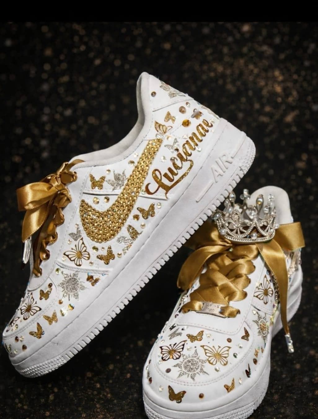Zapatillas Nike Air Force One con perlas decoradas con mariposas - Imagen 2
