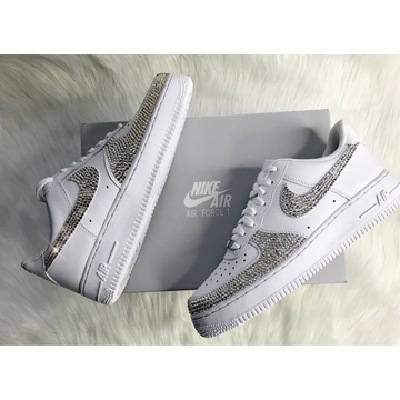 Zapatillas Nike Air force one con perlas personalizadas - Imagen 2