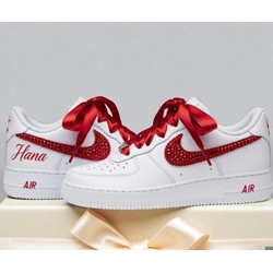Zapatillas Nike Air Force One con perlas rojas - Imagen 1