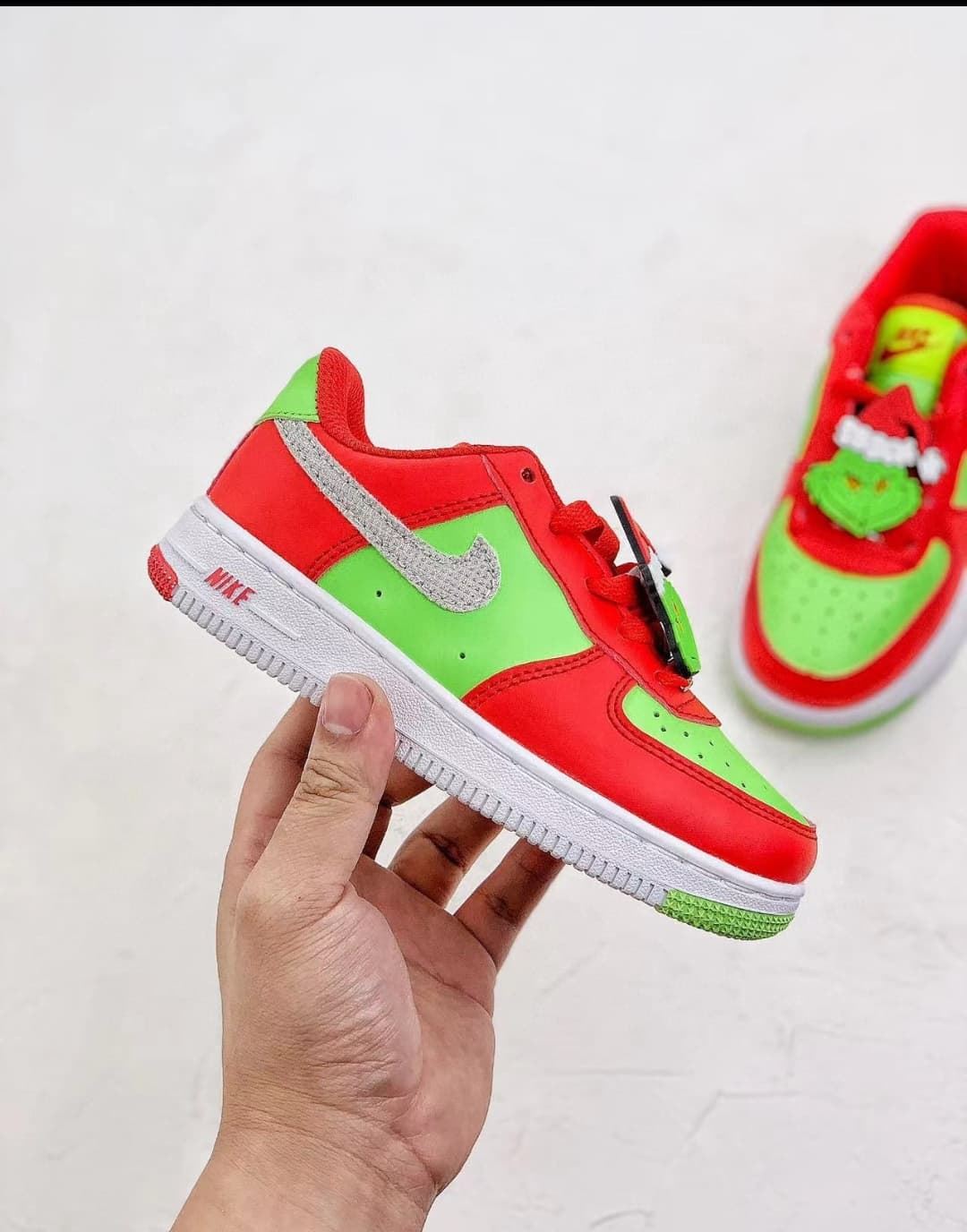 Zapatillas Nike Air force one Grinch - Imagen 1