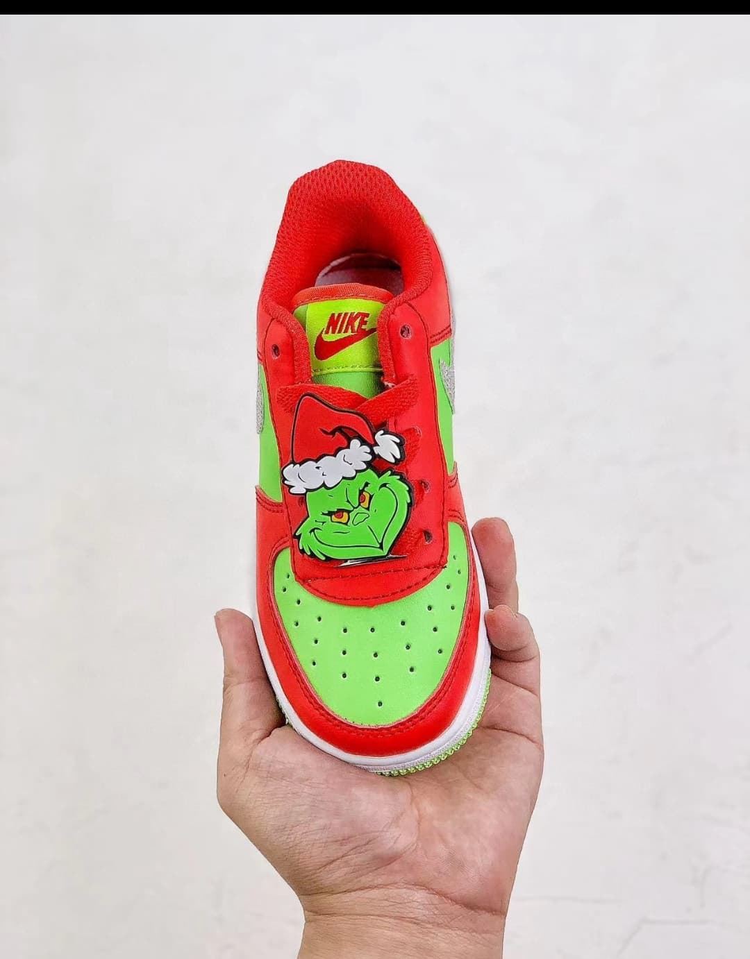 Zapatillas Nike Air force one Grinch - Imagen 2