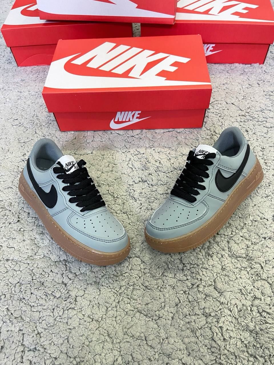 Zapatillas Nike Air force One  terciopelo - Imagen 4