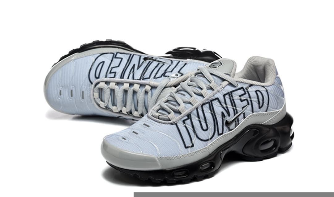 Zapatillas Nike Air Max Plus Tuned - Imagen 1