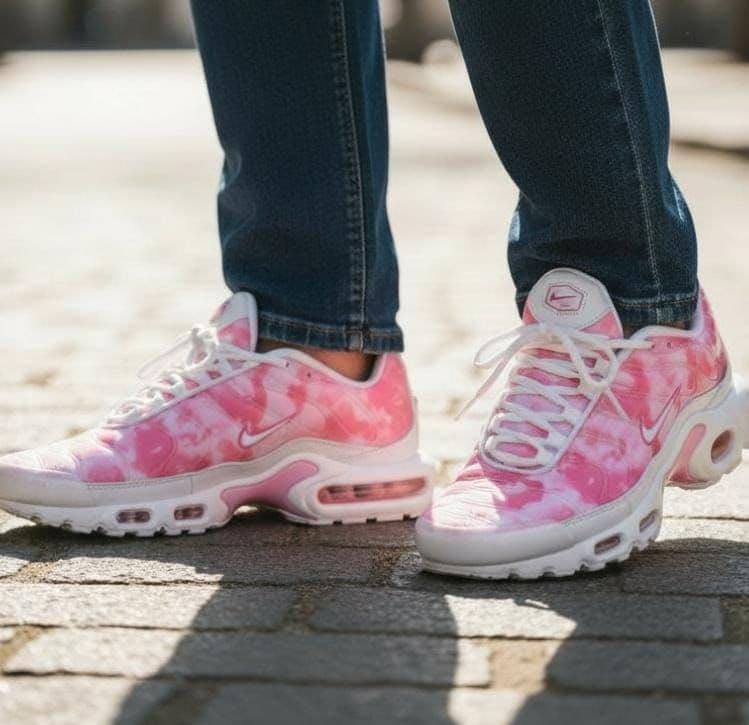 Zapatillas Nike Air Max  TN rosa - Imagen 1