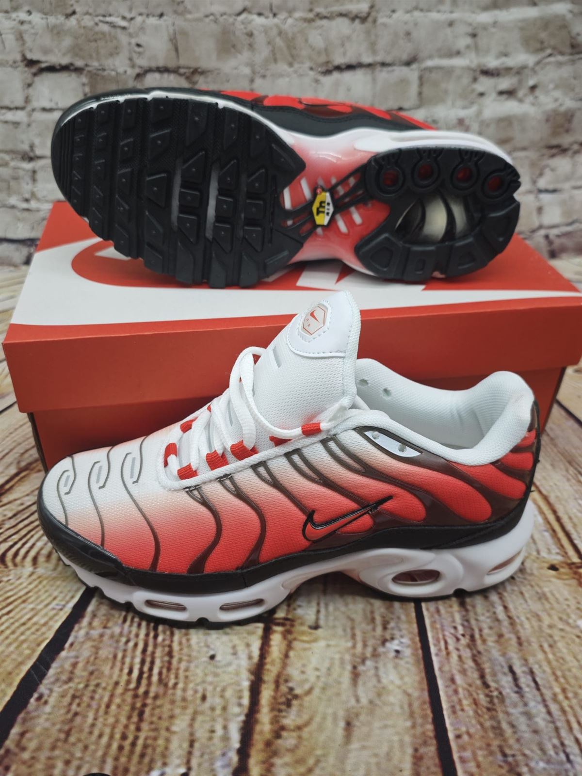 Zapatillas Nike Air TN - Imagen 1