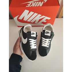 Zapatillas Nike Cortez - Imagen 2