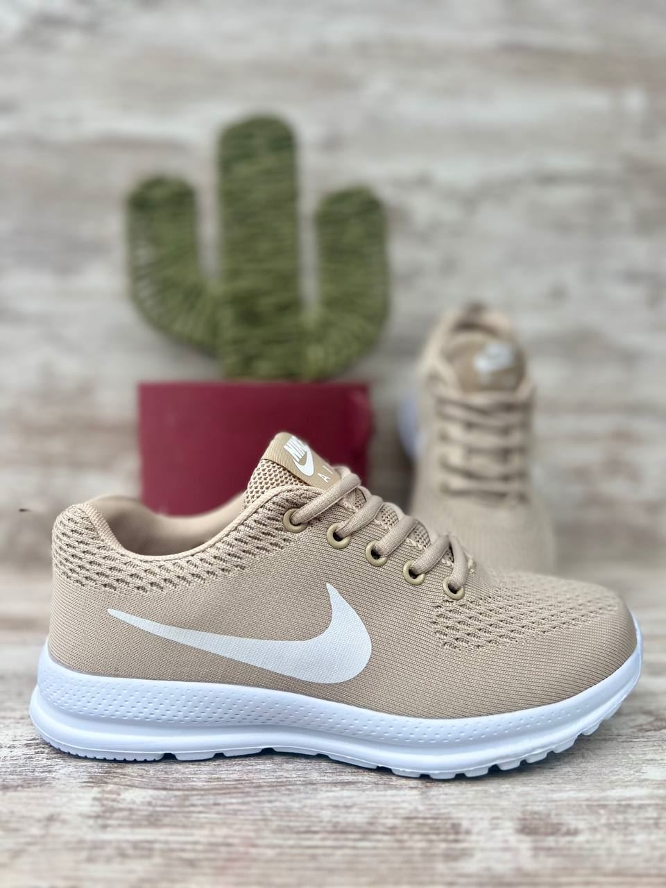 Zapatillas  Nike de mujer - Imagen 2