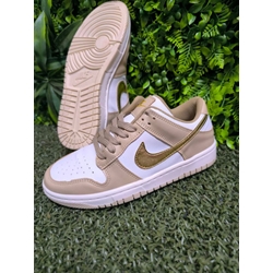 Zapatillas Nike Dunk doradas - Imagen 2