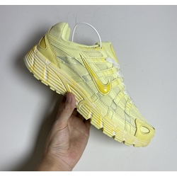 Zapatillas Nike P-6000 Invictus - Imagen 1