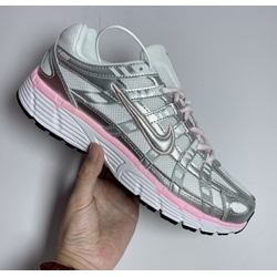 Zapatillas Nike P-6000 Invictus - Imagen 2