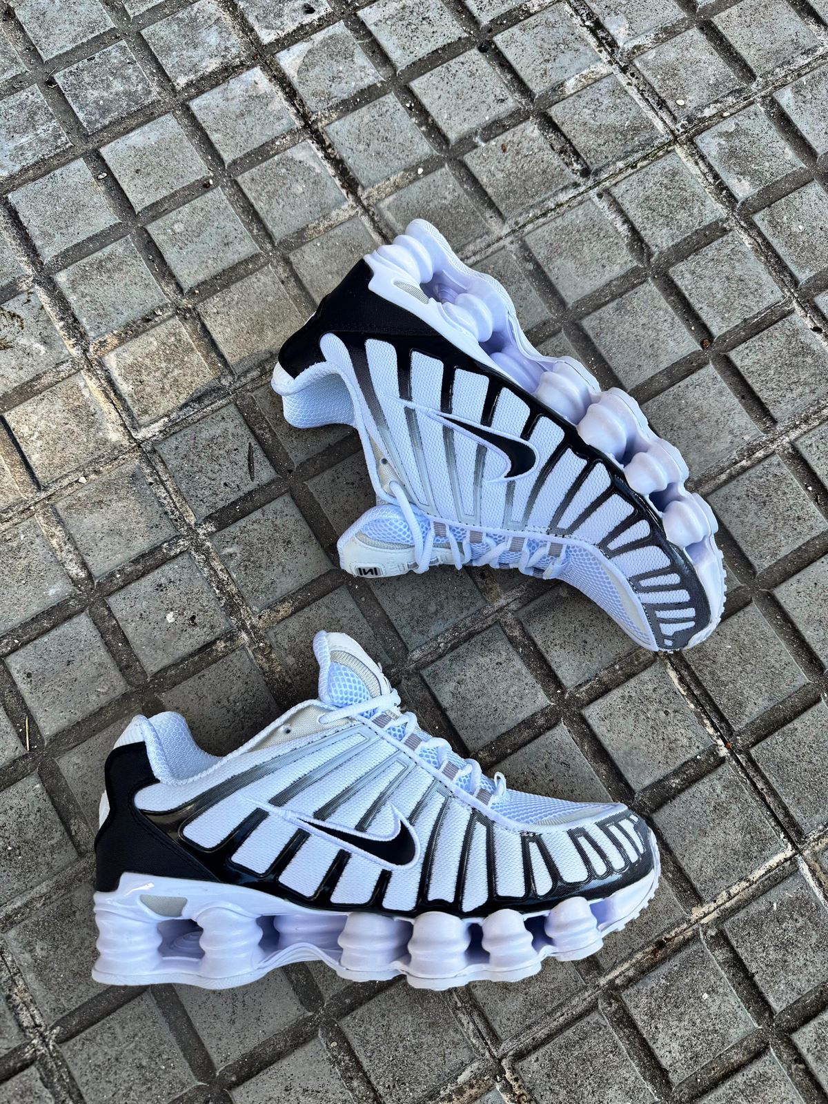 Zapatillas Nike Shox cebra ?? - Imagen 1