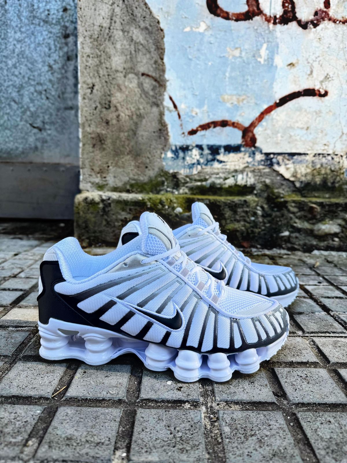 Zapatillas Nike Shox cebra ?? - Imagen 2