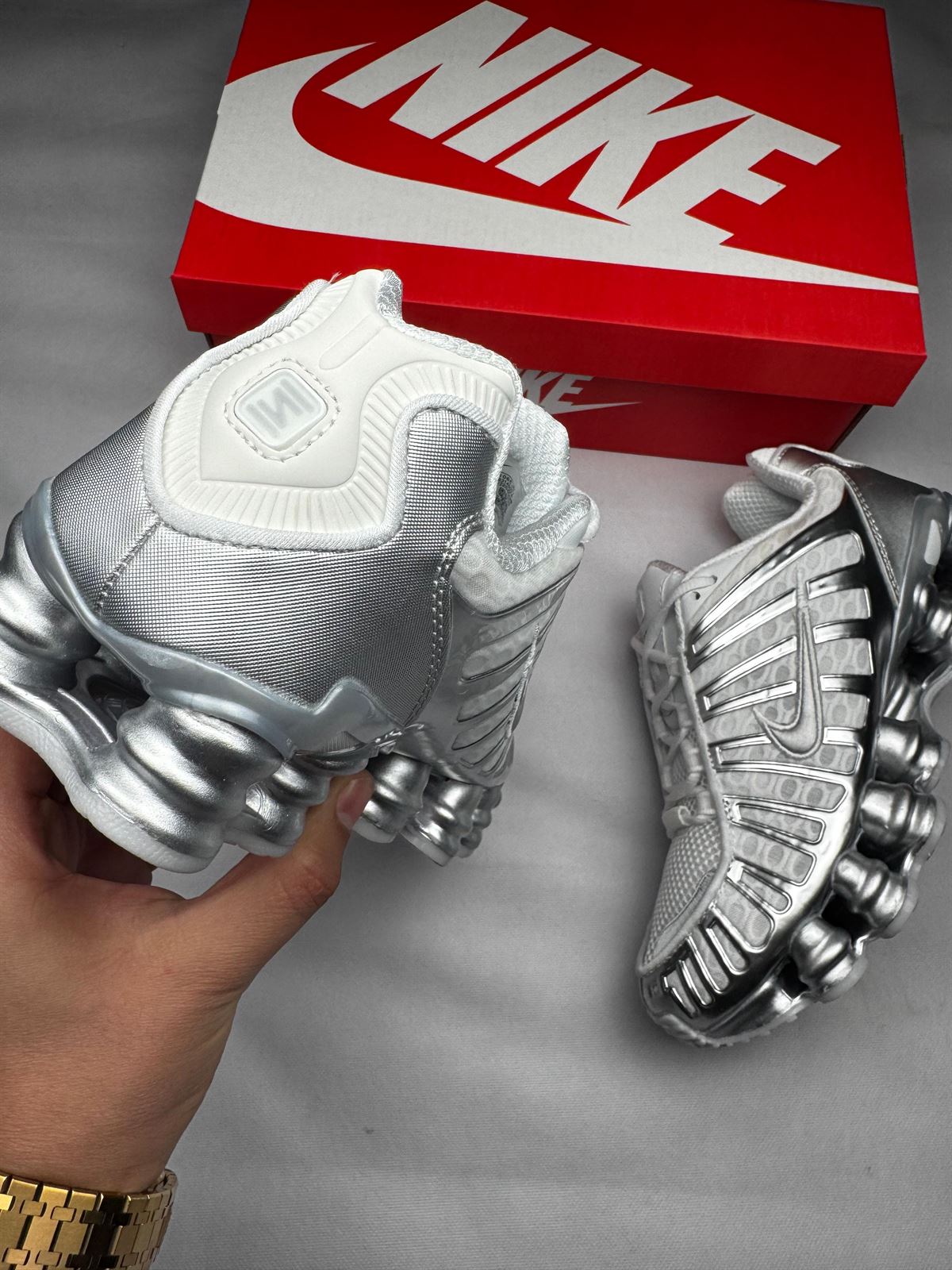 Zapatillas Nike shox plata - Imagen 2