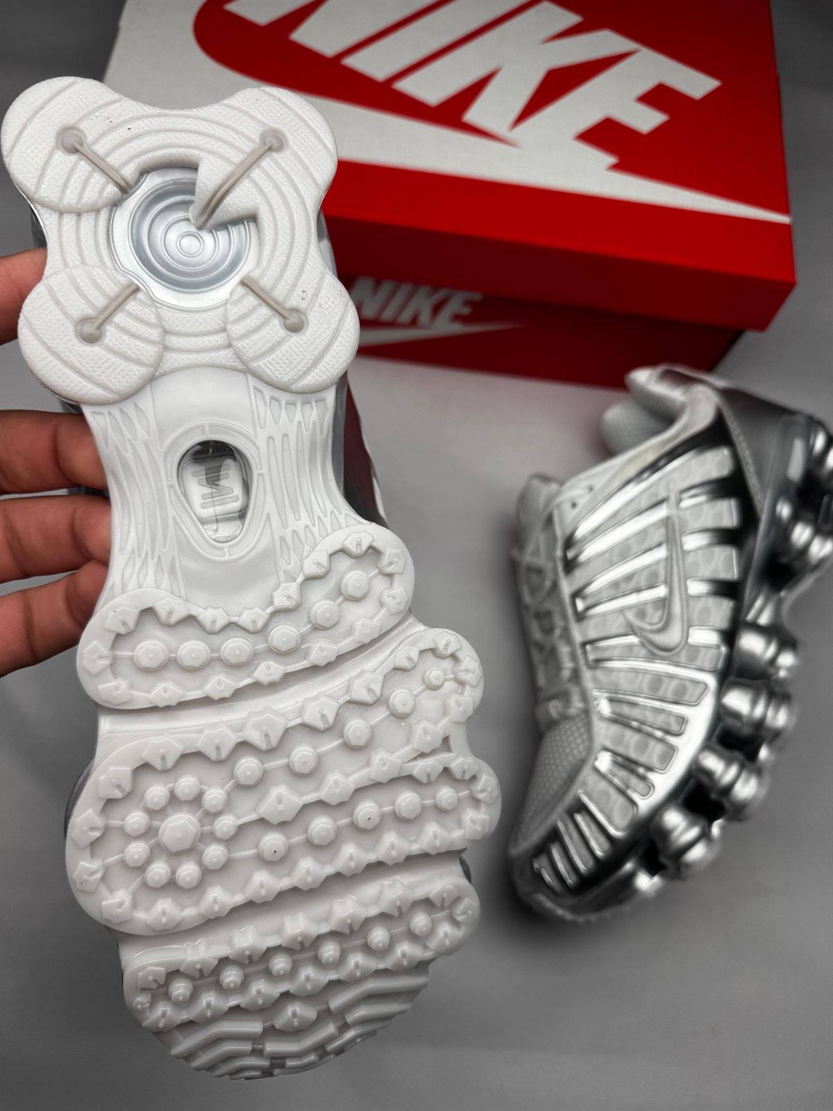 Zapatillas Nike shox plata - Imagen 3