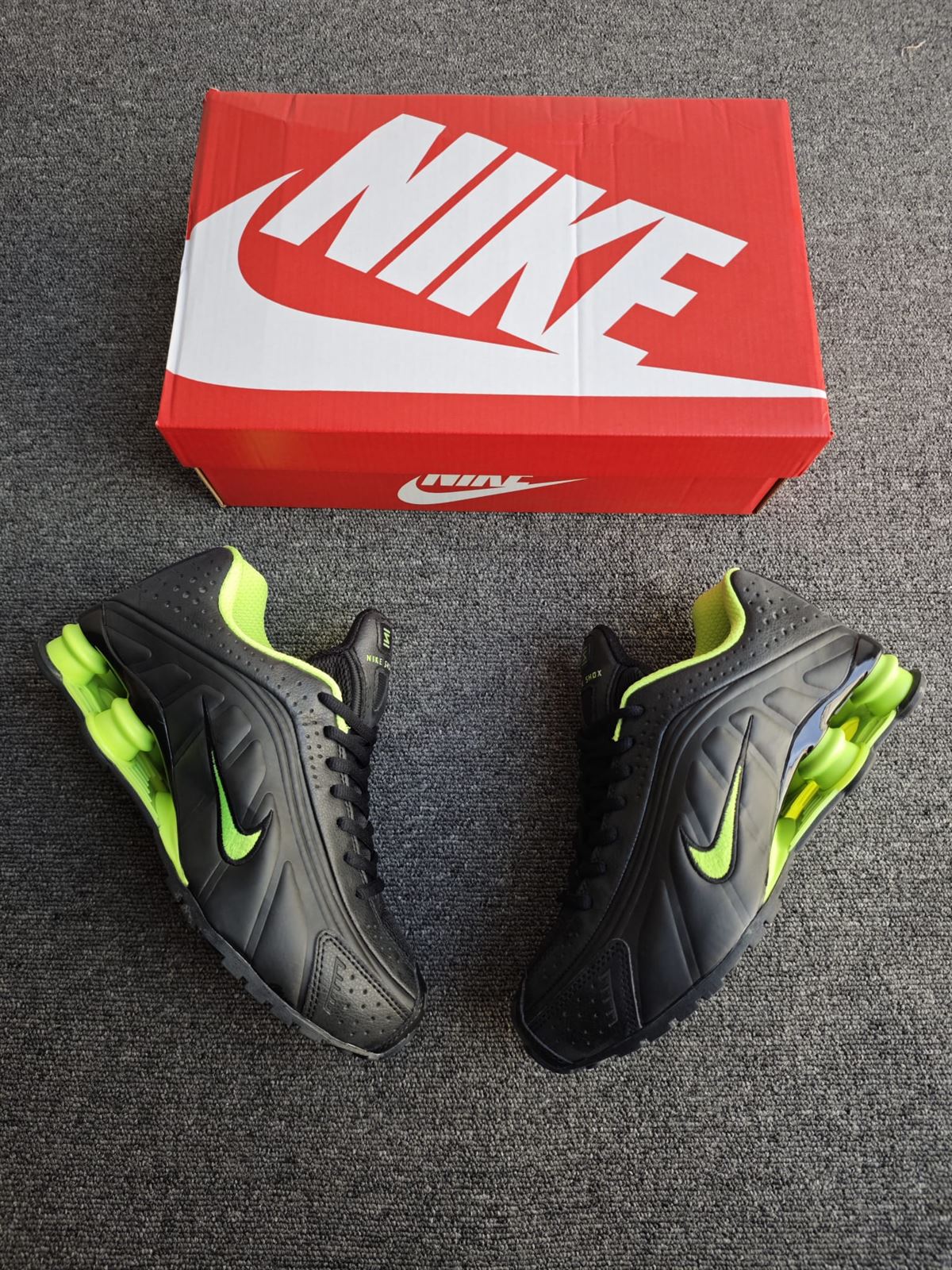 Zapatillas Nike Shox R4 - Imagen 2