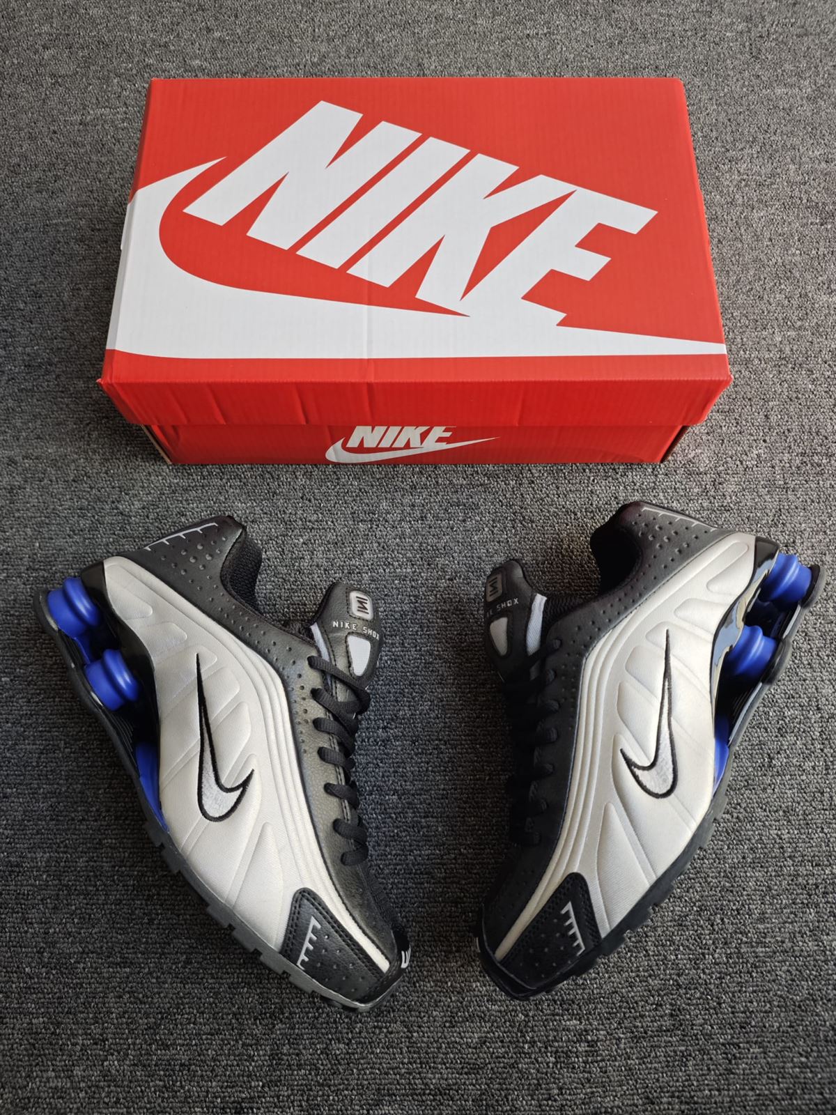 Zapatillas Nike Shox R4 - Imagen 4
