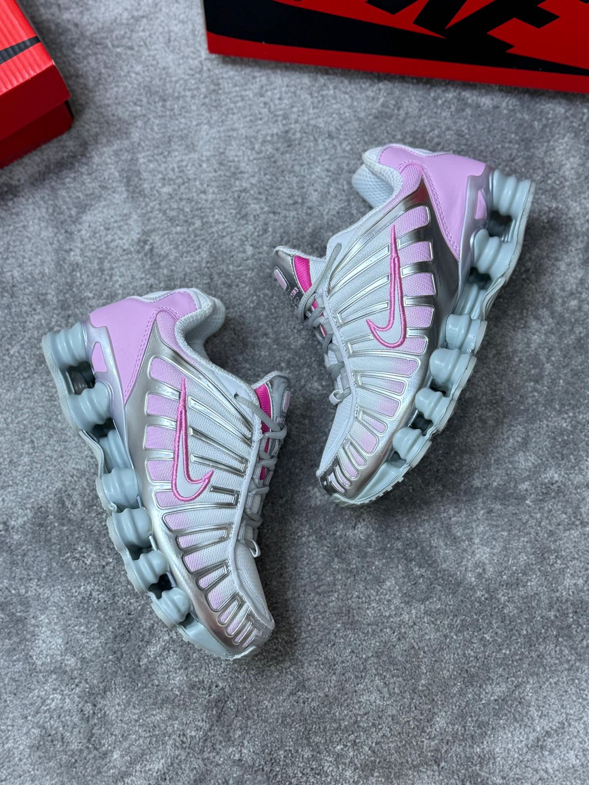 Zapatillas Nike shox rosa TL - Imagen 4