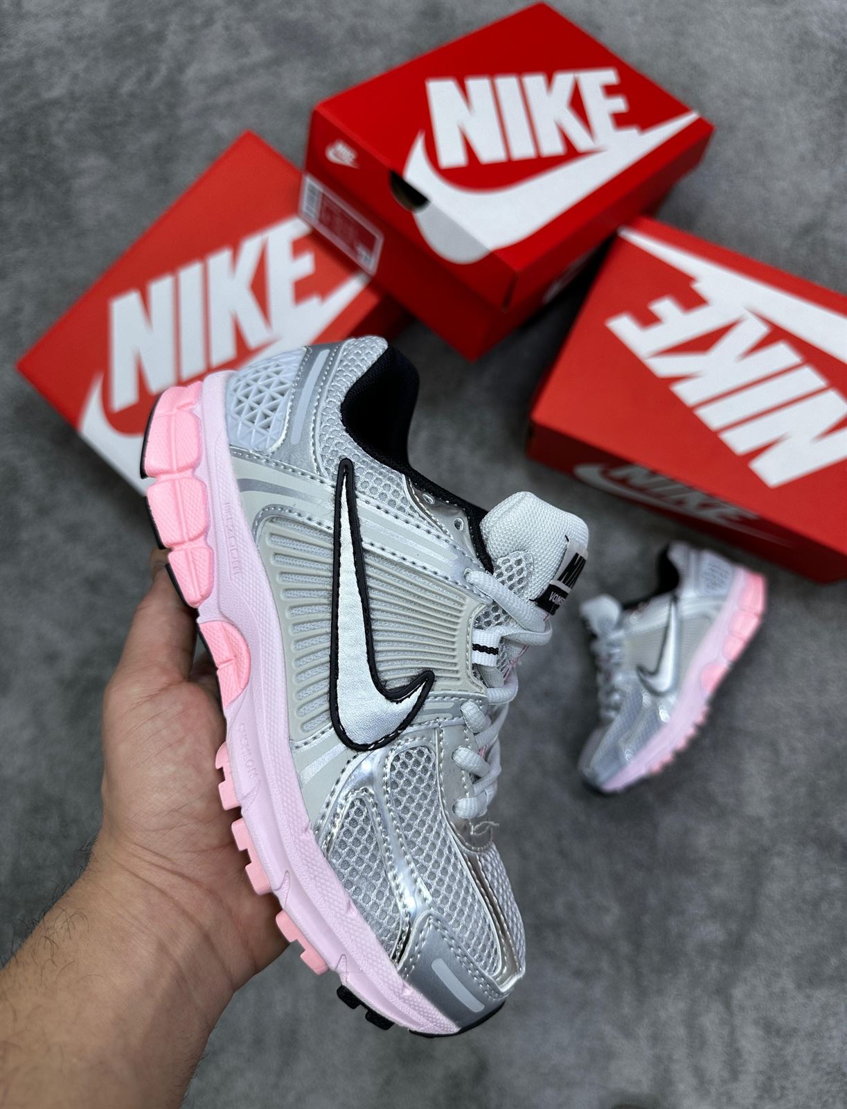 Zapatillas Nike Vomero 5 - Imagen 3