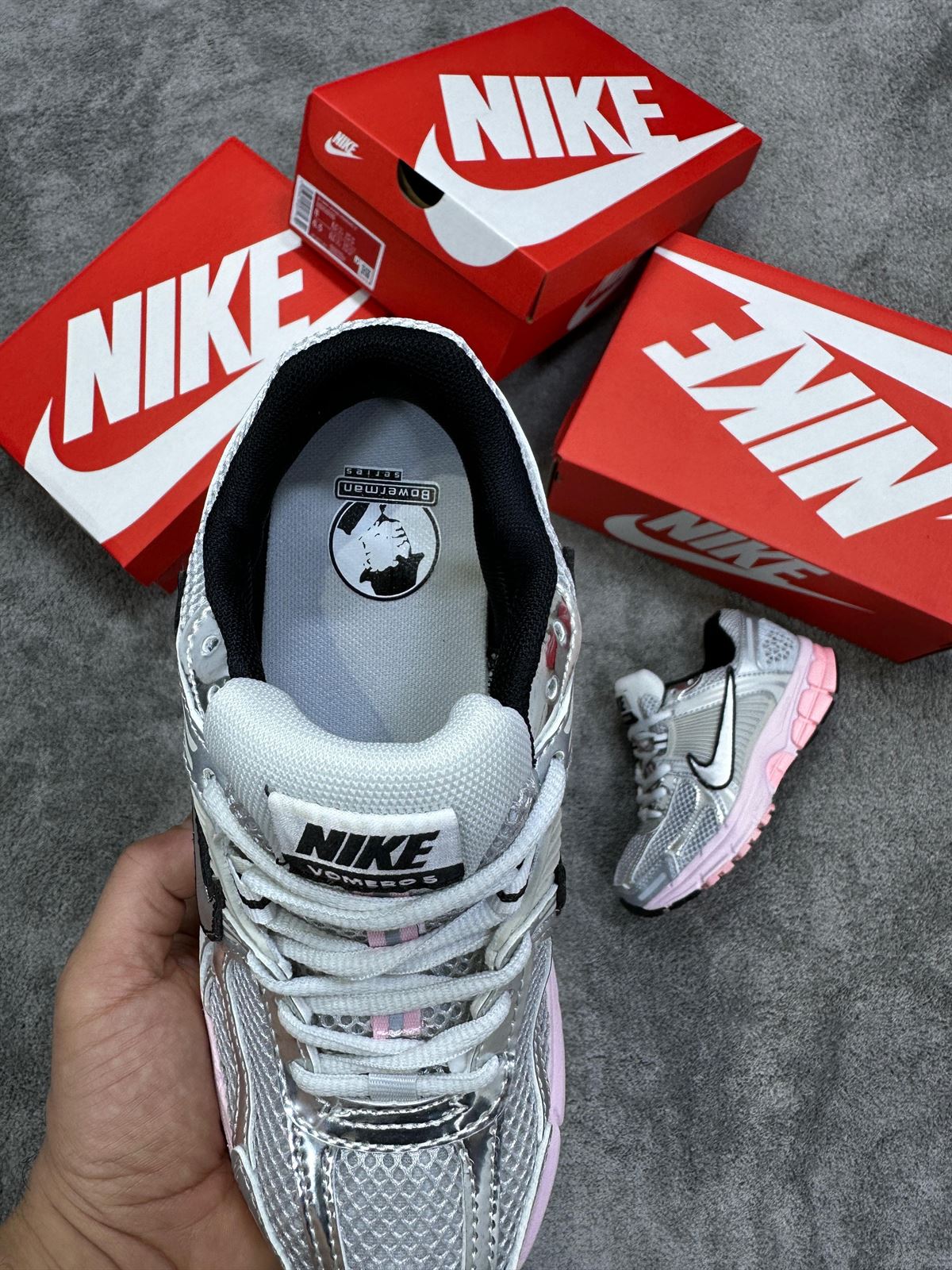 Zapatillas Nike Vomero 5 - Imagen 4