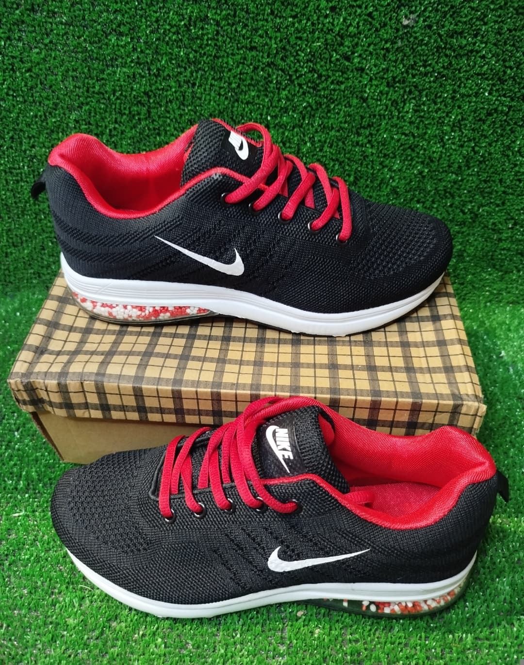 Zapatillas Nike - Imagen 2