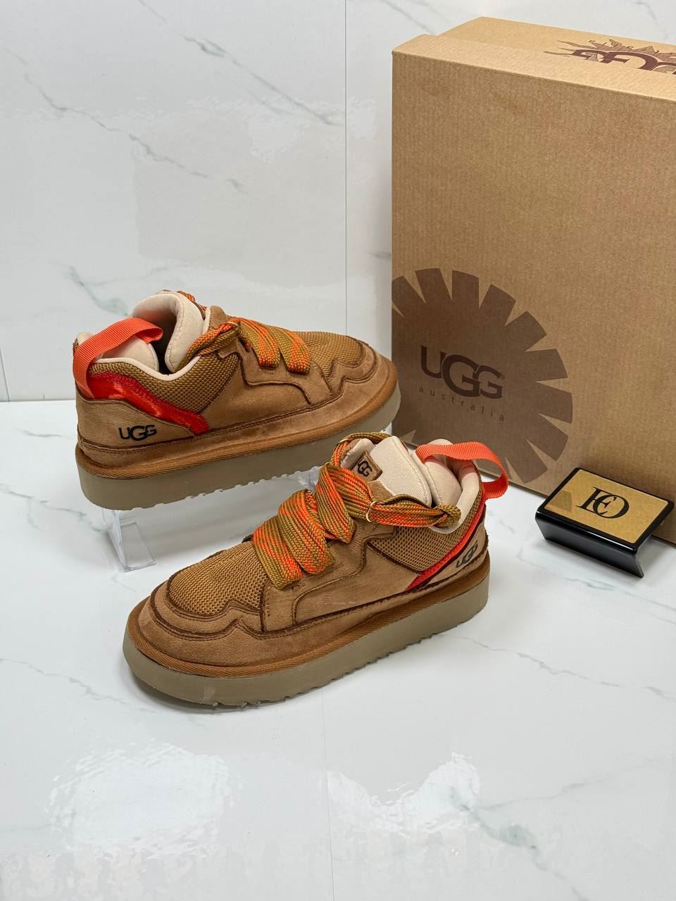 Zapatillas UGG Lowmel - Imagen 1