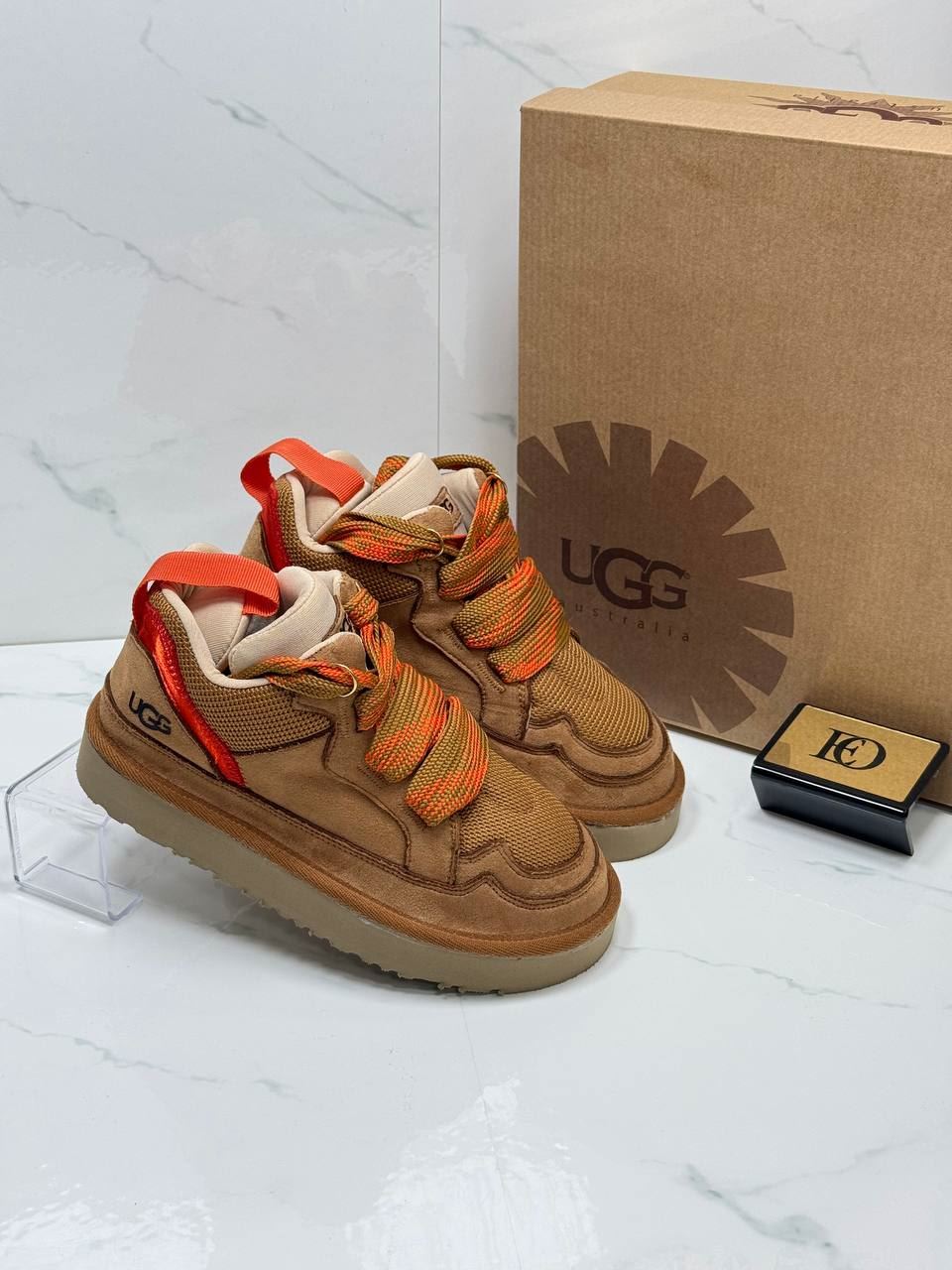 Zapatillas UGG Lowmel - Imagen 2