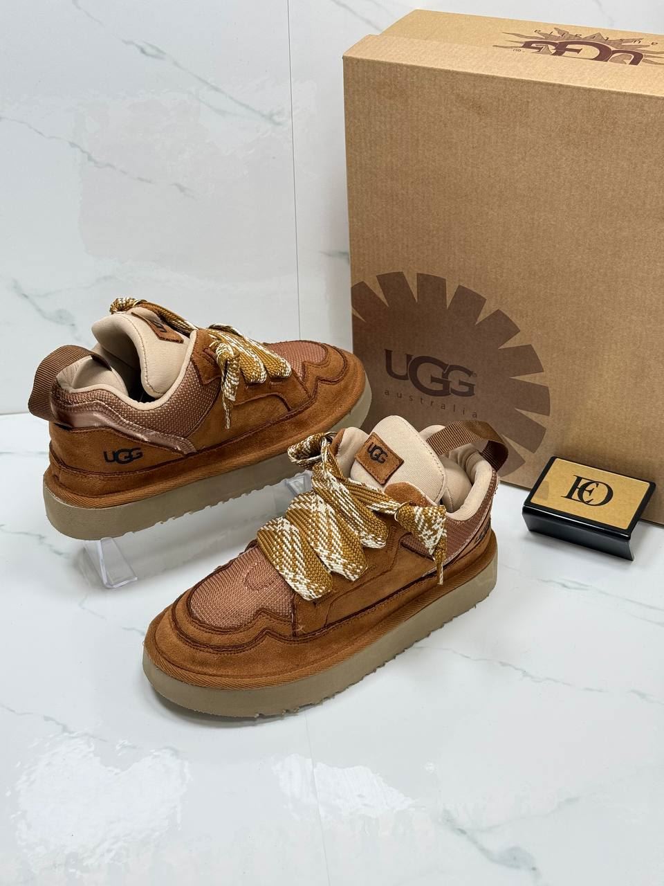 Zapatillas UGG Lowmel - Imagen 4