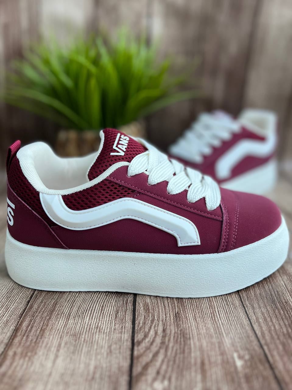 Zapatillas Vans doble suela - Imagen 1