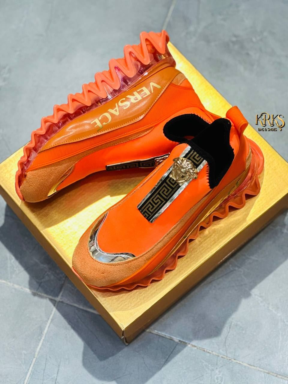 Zapatillas Versace primavera verano 25 - Imagen 1