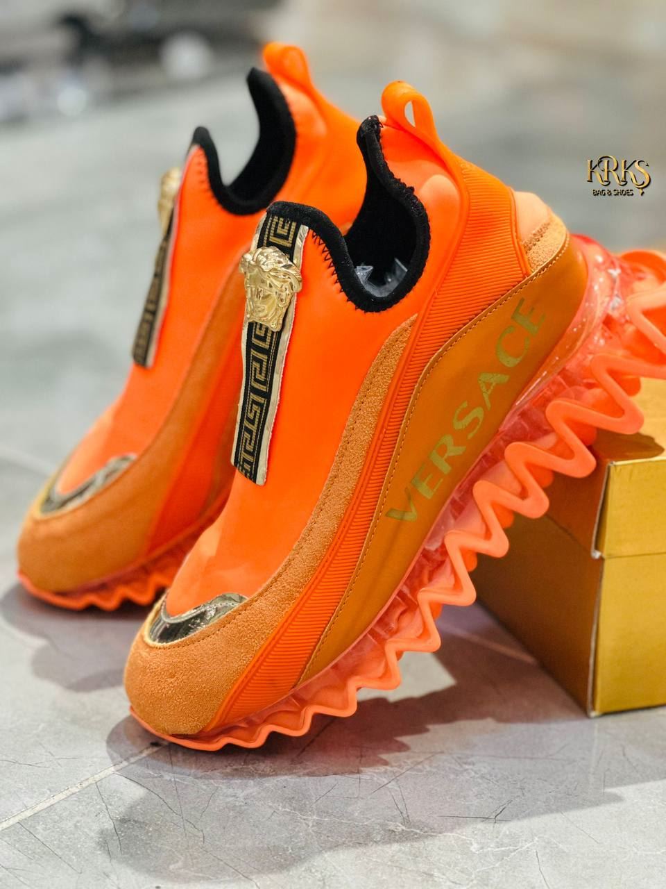 Zapatillas Versace primavera verano 25 - Imagen 6