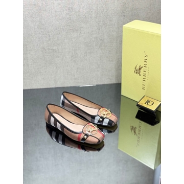 Zapatos bailarinas Burberry - Imagen 1