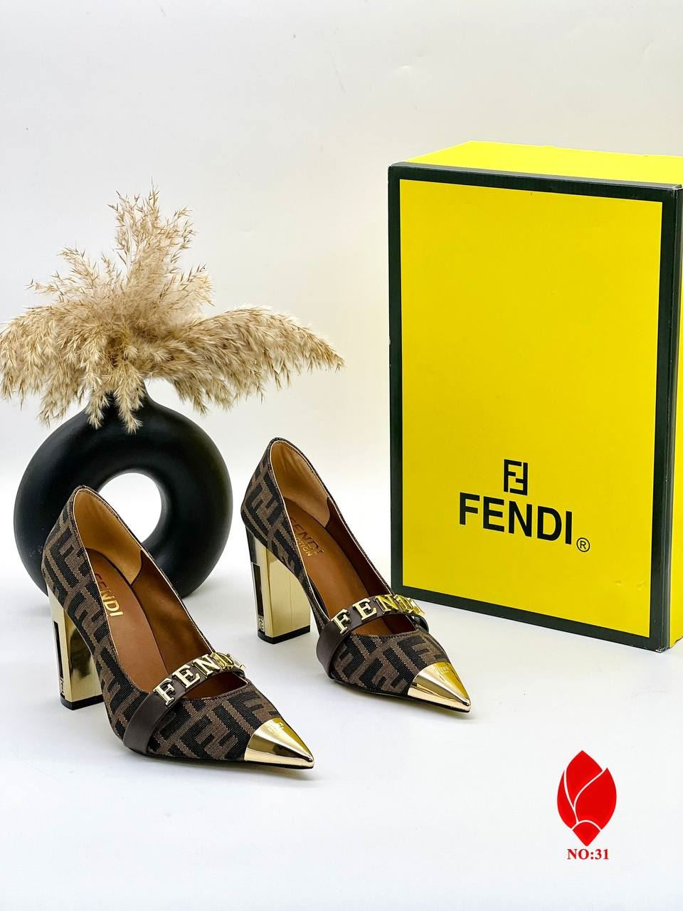 Zapatos de tacón Fendi - Imagen 4