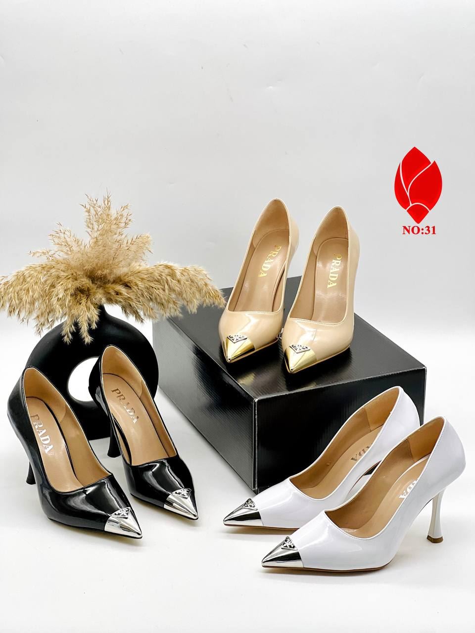 Zapatos de tacón Prada - Imagen 1